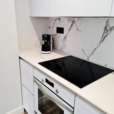 V53 Lb Apartment *